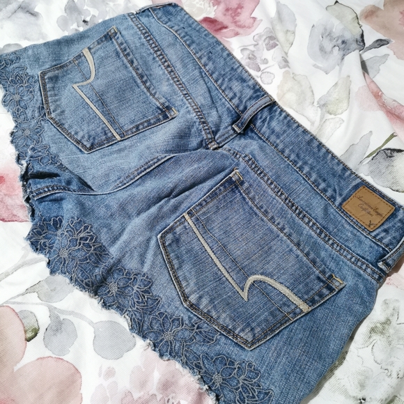 (2 for $40) AE Denim Shorts NWOT - Picture 2 of 3